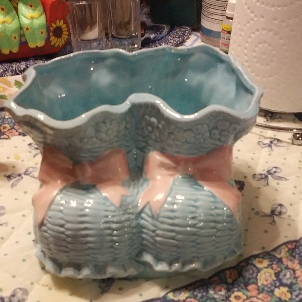 VINTAGE PLANTER